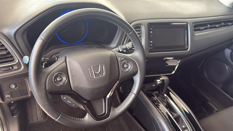 HR-V