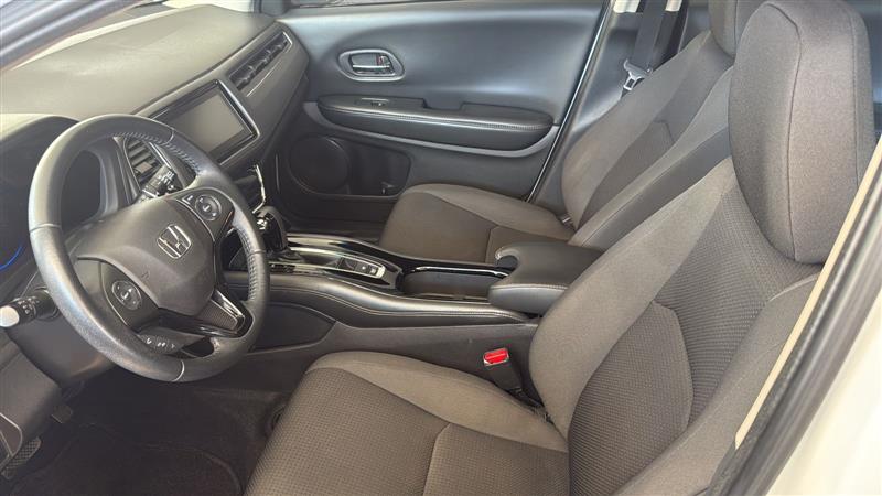 HR-V