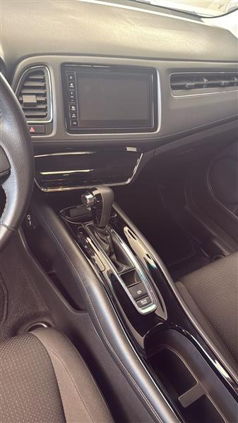 HR-V