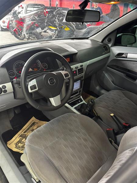 VECTRA
