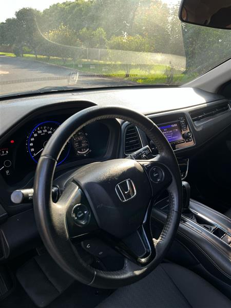 HR-V