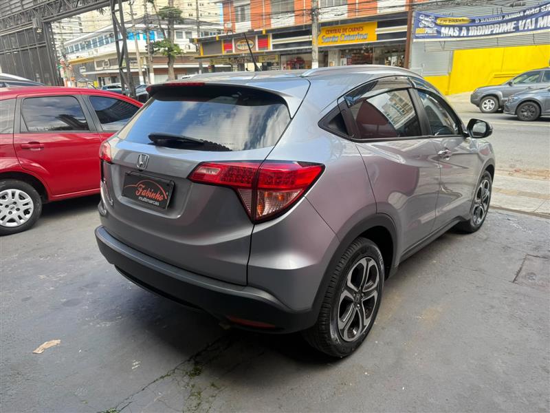 HR-V