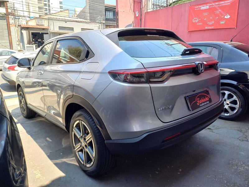 HR-V