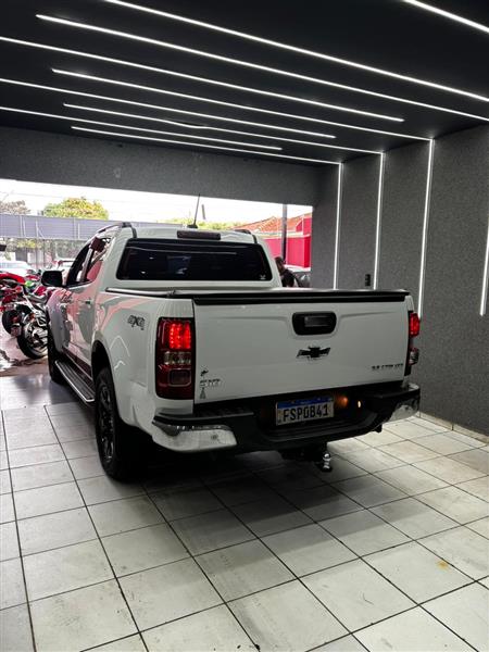 S10