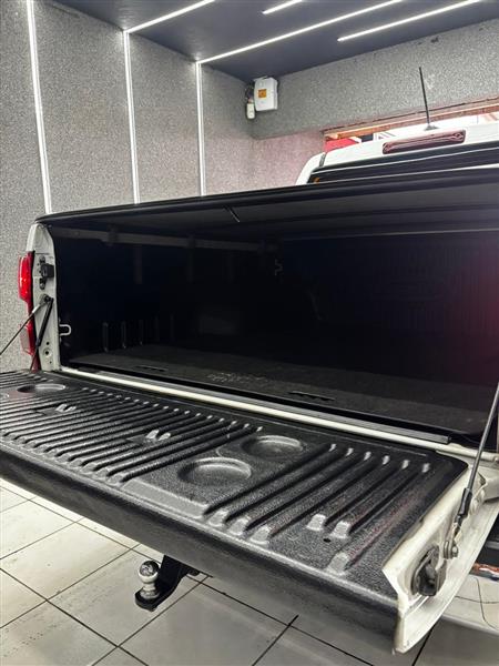 S10