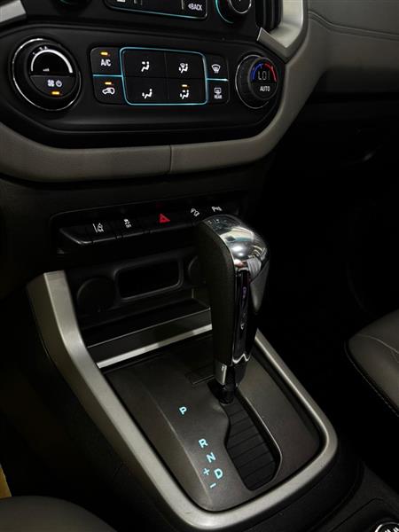 S10