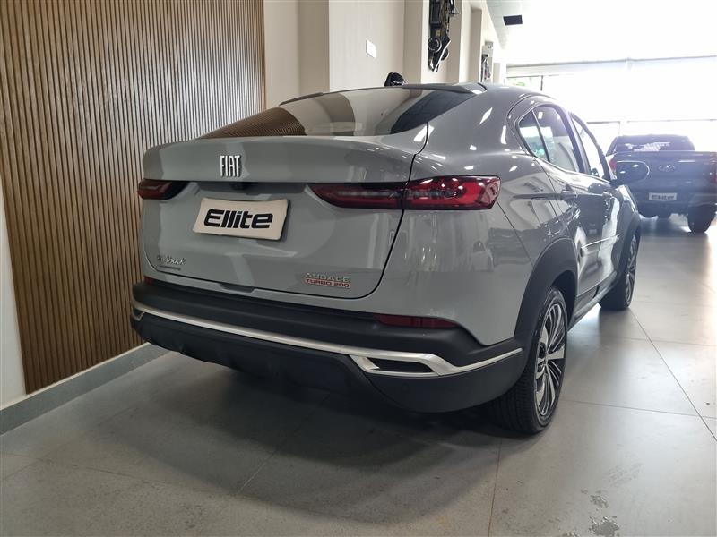 Fiat Fastback Audace 2024 — foto 2